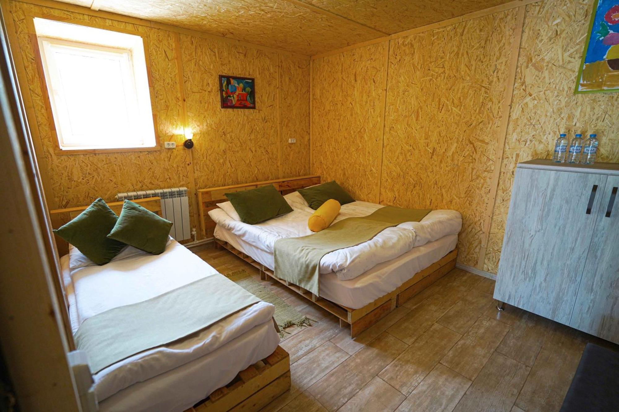 Chamich Guesthouse Debed Habitación foto